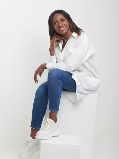 Dorretta Maynard